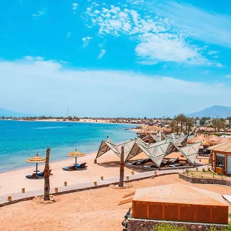 Syn Beach Club